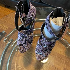 Brand new size 8 heels. Purple in color. Brand SCENE. $40